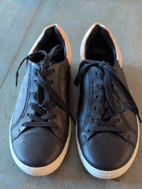 Ecco Black Sneakers